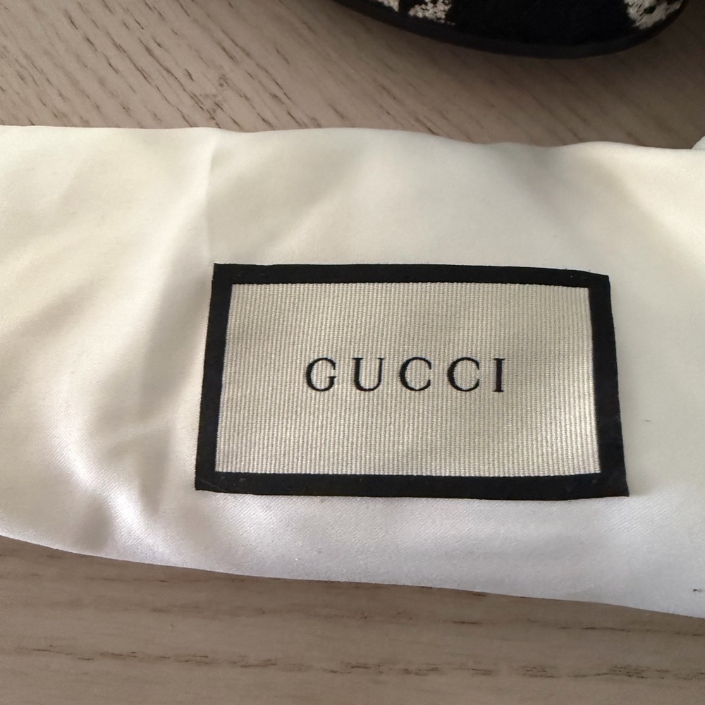 Gucci Black Tweed Loafers - Picture 2 of 11